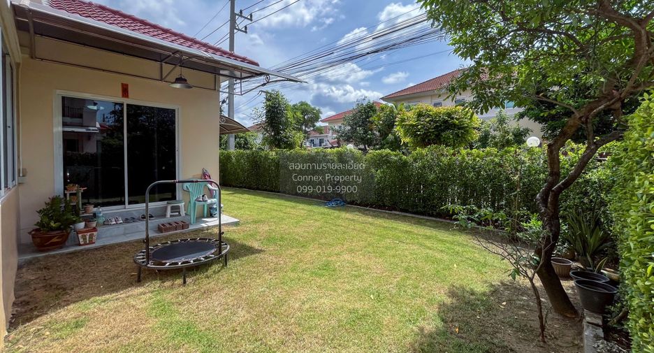 For sale 4 bedrooms house in Mueang Samut Sakhon, Samut Sakhon