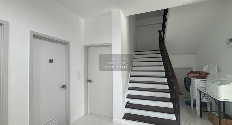 For sale 4 bedrooms house in Bang Khun Thian, Bangkok