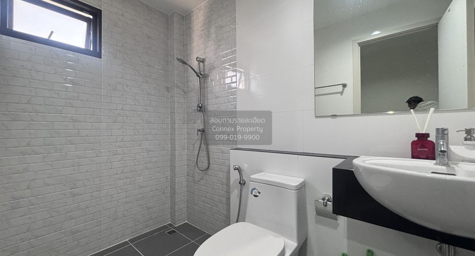 For sale 4 bedrooms house in Bang Khun Thian, Bangkok