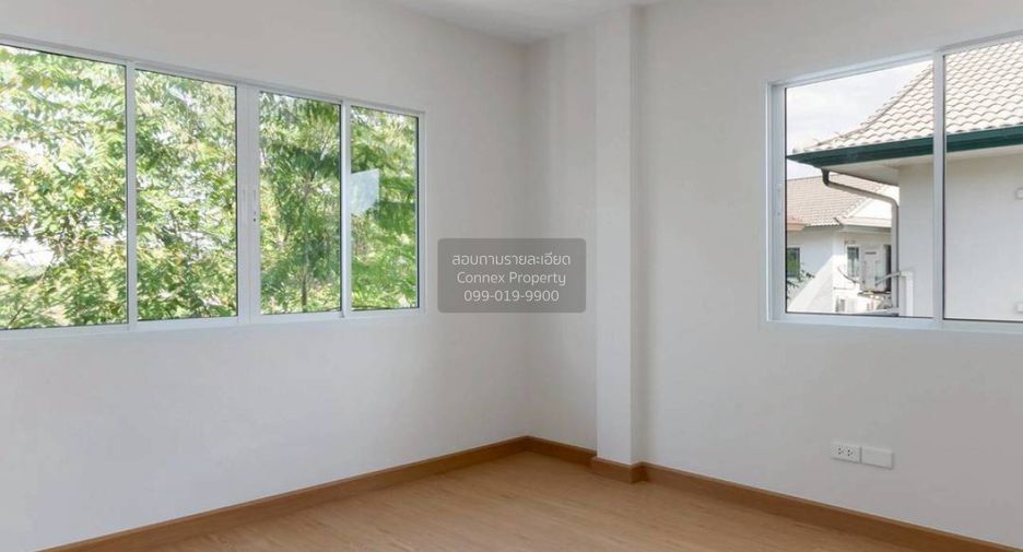 À vendre 3 chambres maison à Pak Kret, Nonthaburi