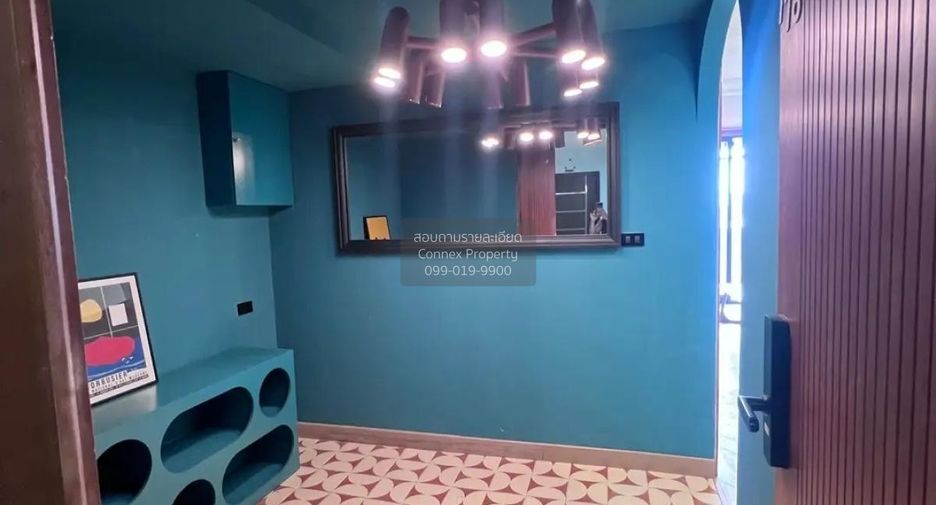For sale 3 bedrooms condo in Watthana, Bangkok