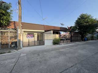 For sale 2 bedrooms townhouse in Bang Khae, Bangkok