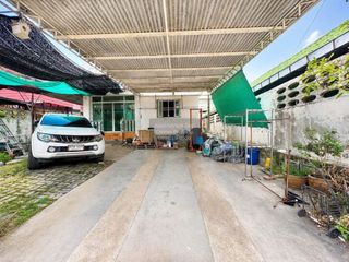 À vendre 4 chambres maison à Bang Na, Bangkok