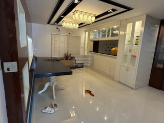 出售 4 卧室 独立屋 在 Mueang Pathum Thani, Pathum Thani