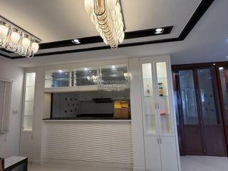 出售 4 卧室 独立屋 在 Mueang Pathum Thani, Pathum Thani