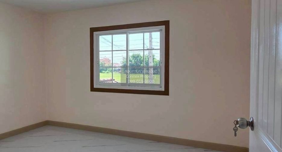 À vendre 2 chambres maison de ville à Bang Bua Thong, Nonthaburi