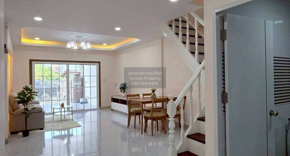 À vendre 2 chambres maison de ville à Bang Bua Thong, Nonthaburi