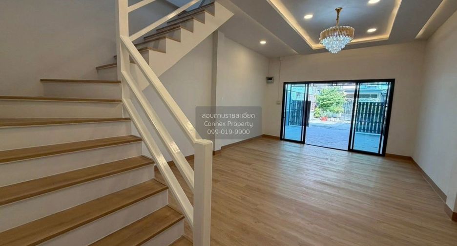 For sale 3 bedrooms townhouse in Nong Khaem, Bangkok