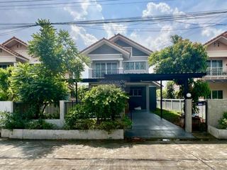 For sale 4 bedrooms house in Lam Luk Ka, Pathum Thani