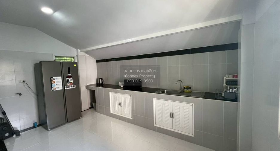 For sale 4 bedrooms house in Lam Luk Ka, Pathum Thani