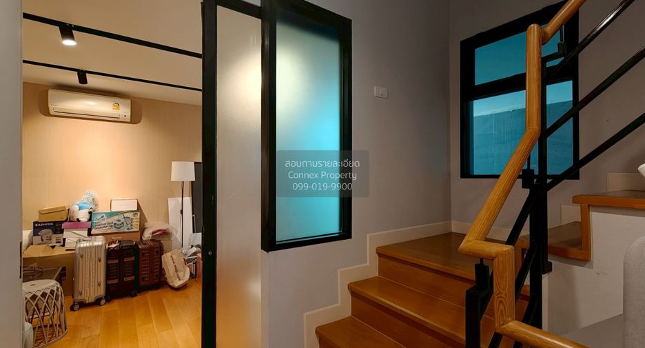 For sale 4 bedrooms house in Bang Kapi, Bangkok