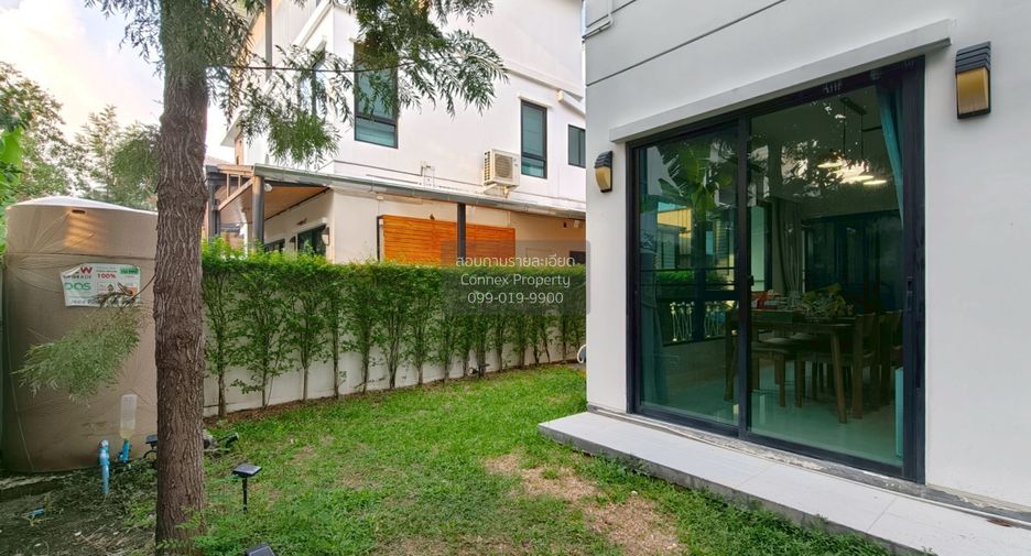 For sale 4 bedrooms house in Bang Kapi, Bangkok