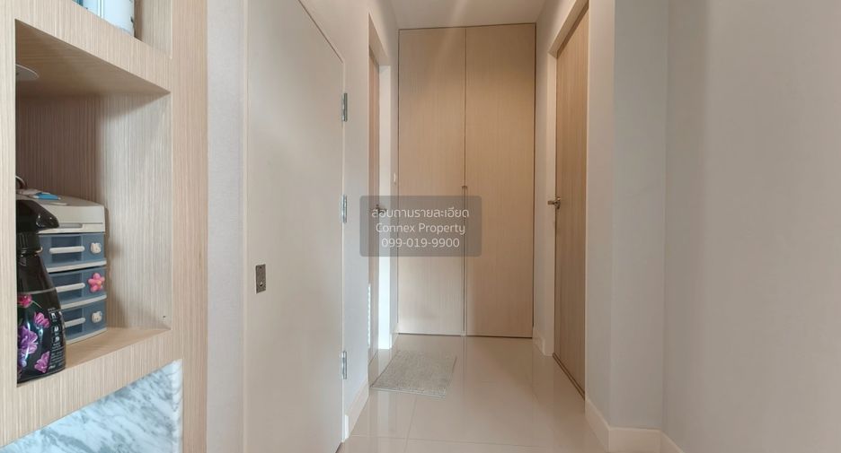 For sale 4 bedrooms house in Bang Kapi, Bangkok