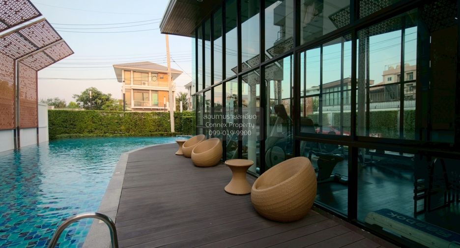 For sale 4 bedrooms house in Bang Kapi, Bangkok