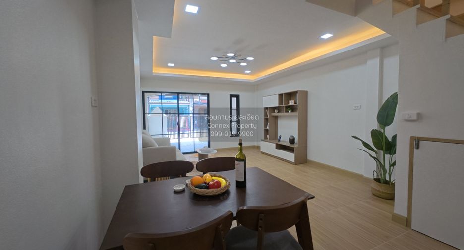 For sale 2 bedrooms townhouse in Khlong Sam Wa, Bangkok