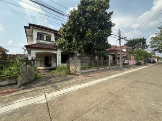 Продажа 3 спальни дом в Bang Bua Thong, Нонтабури