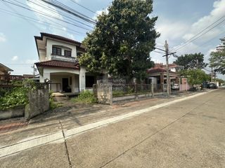 Продажа 3 спальни дом в Bang Bua Thong, Нонтабури