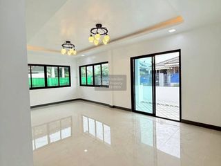 Продажа 3 спальни дом в Bang Bua Thong, Нонтабури