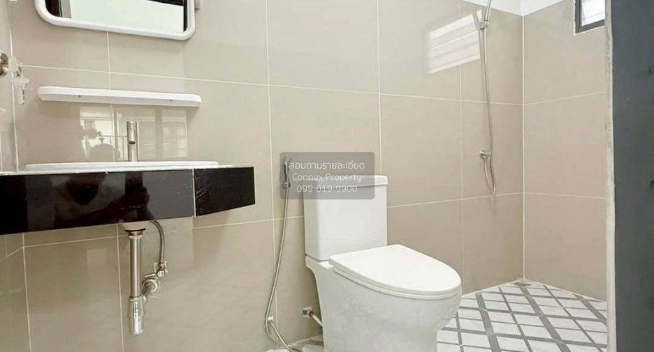 Casa en venta de 3 habitaciones en Bang Bua Thong, Nonthaburi