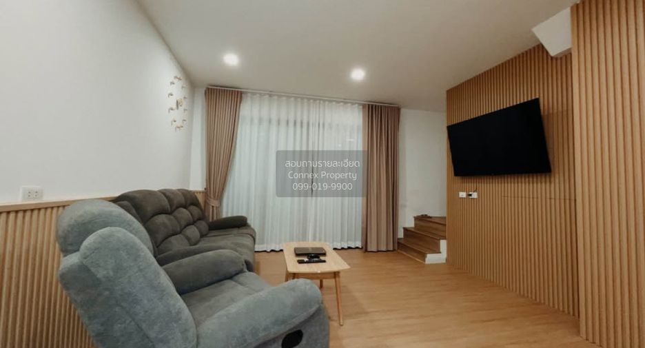 Reihenhaus zum Kauf mit 3 Zimmer in Saphan Sung, Bangkok