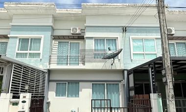 For sale 2 bedrooms townhouse in Lam Luk Ka, Pathum Thani