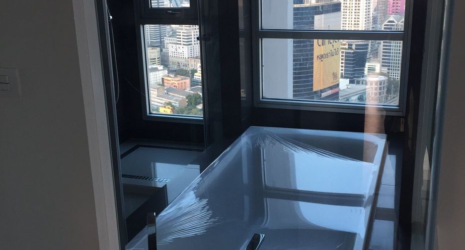Condo en alquiler y en venta de 2 habitaciones en Sathon, Bangkok