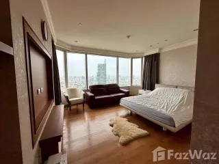 For rent 4 bedrooms condo in Bang Kho Laem, Bangkok