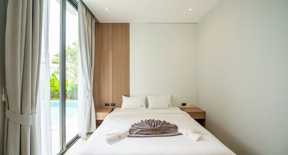 For rent 4 bedrooms villa in Mueang Phuket, Phuket