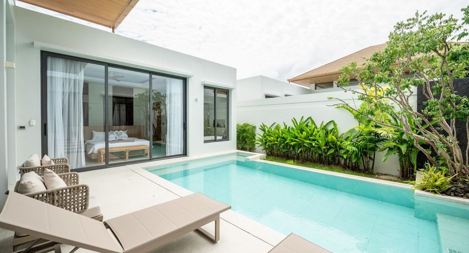 For rent 4 bedrooms villa in Mueang Phuket, Phuket