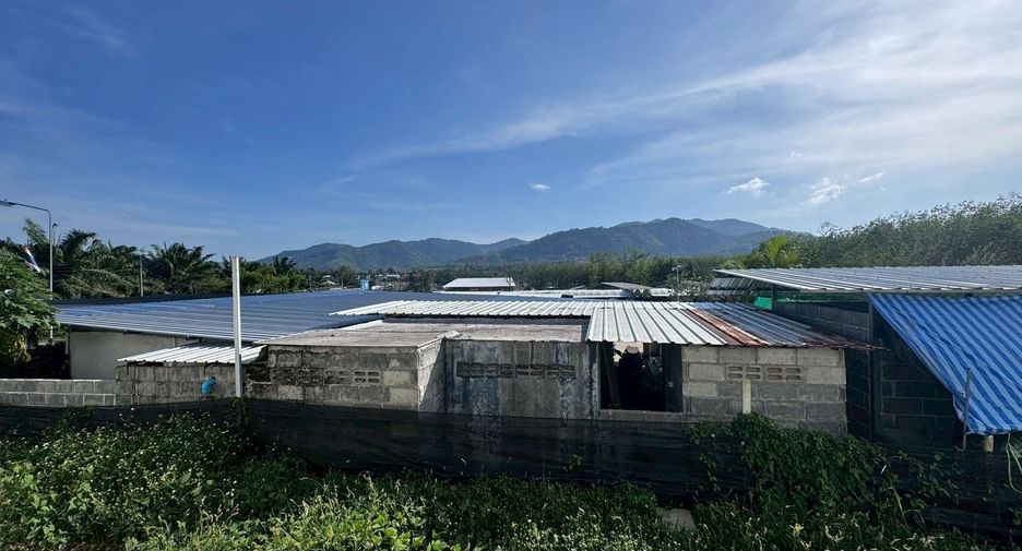 For rent 3 bedrooms retail Space in Thalang, Phuket