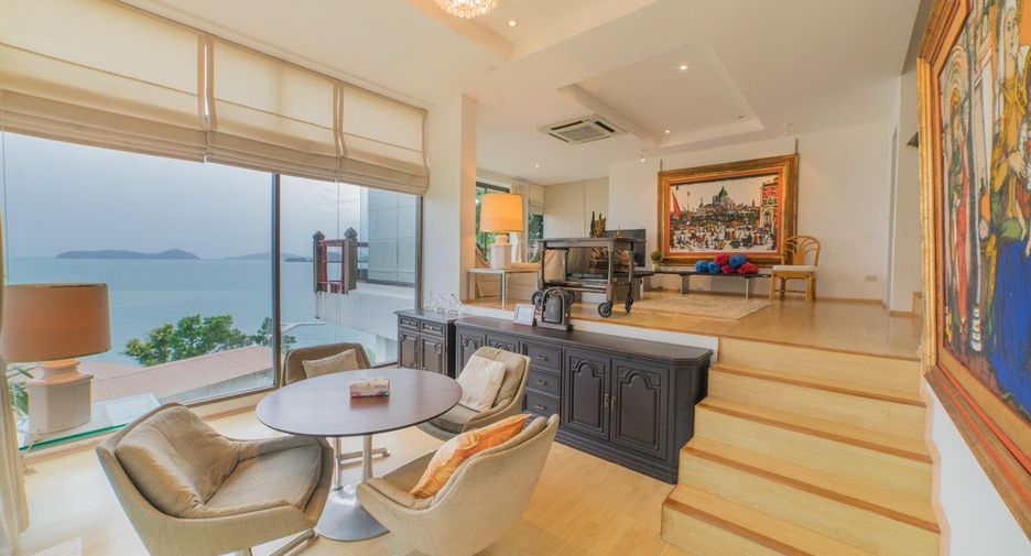 For sale 4 bedrooms villa in Mueang Phuket, Phuket