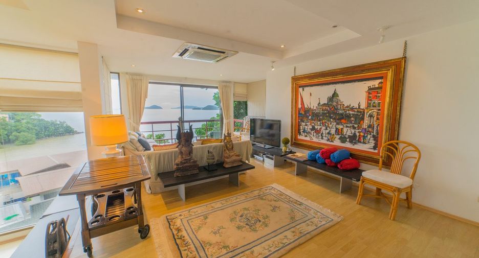 For sale 4 bedrooms villa in Mueang Phuket, Phuket