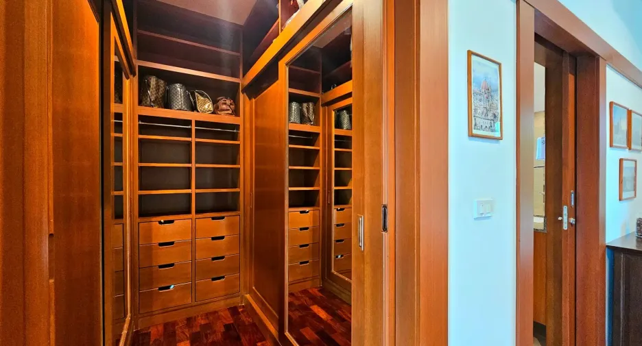 For sale 4 bedrooms villa in Hua Hin, Prachuap Khiri Khan