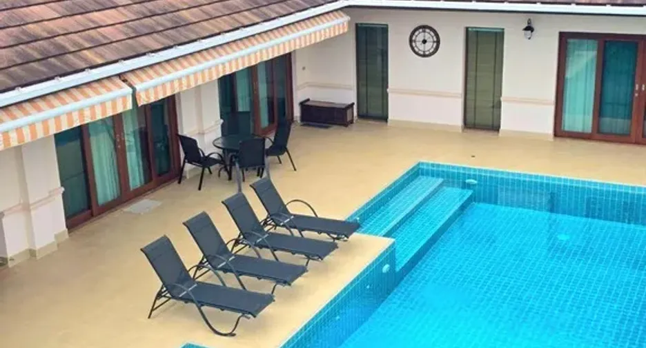 For sale 4 bedrooms villa in Hua Hin, Prachuap Khiri Khan