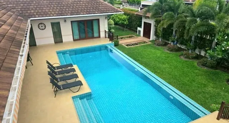 For sale 4 bedrooms villa in Hua Hin, Prachuap Khiri Khan