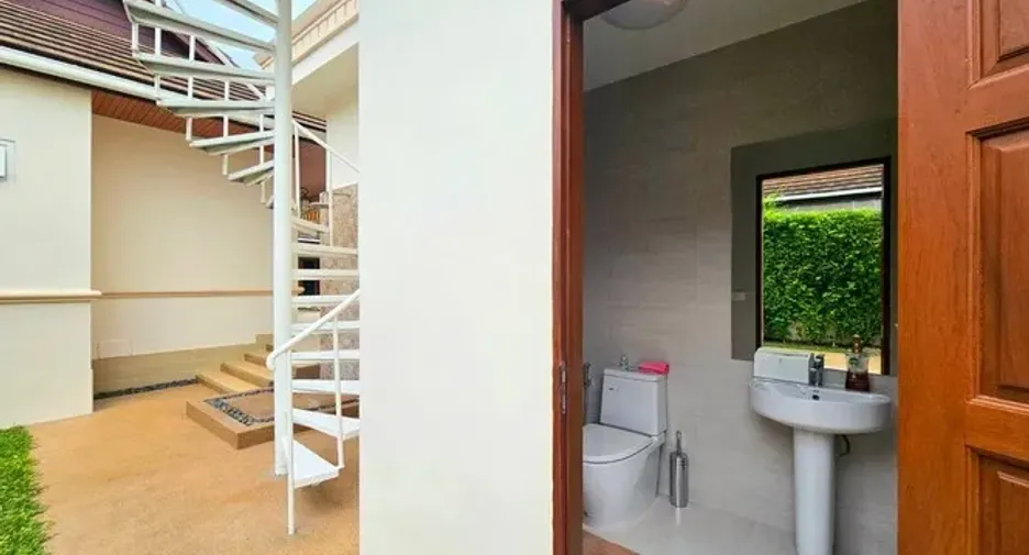 For sale 4 bedrooms villa in Hua Hin, Prachuap Khiri Khan