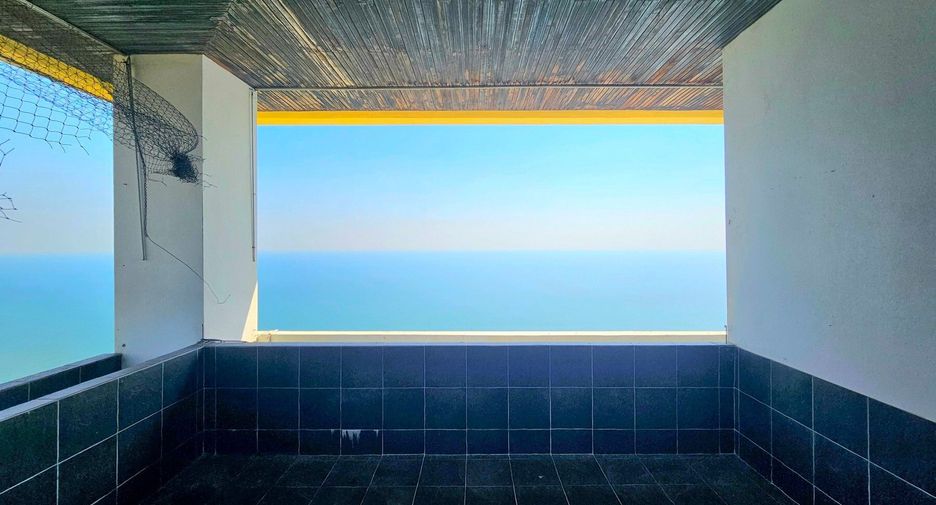For sale 4 bedrooms condo in Cha Am, Phetchaburi