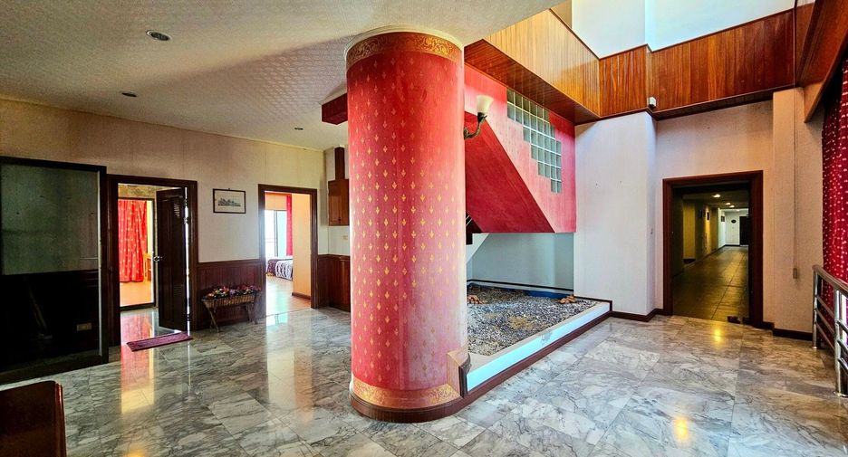 For sale 4 bedrooms condo in Cha Am, Phetchaburi