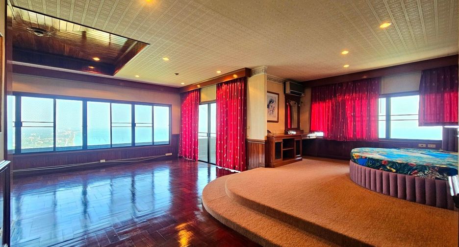 For sale 4 bedrooms condo in Cha Am, Phetchaburi