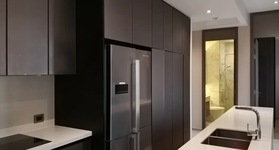 For rent 2 bedrooms condo in Khlong Toei, Bangkok