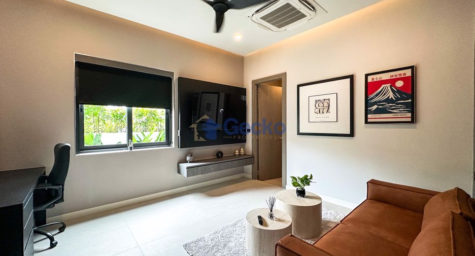 For sale 5 bedrooms house in Bang Lamung, Chonburi
