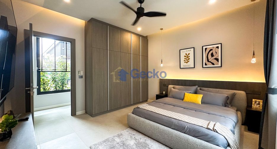 For sale 5 bedrooms house in Bang Lamung, Chonburi