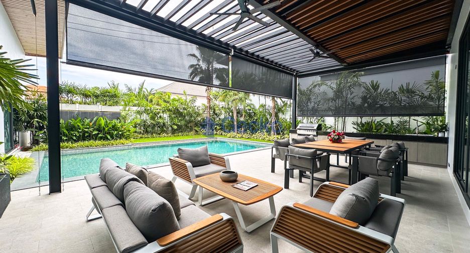 For sale 5 bedrooms house in Bang Lamung, Chonburi