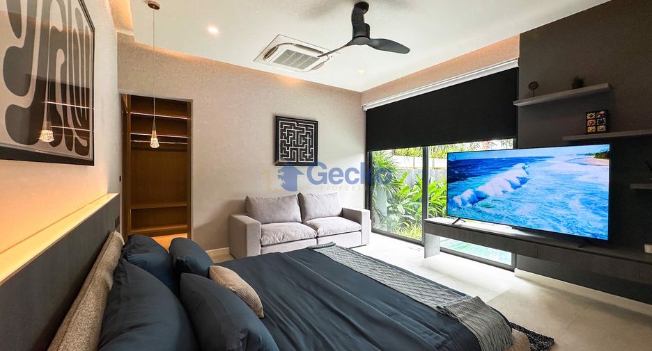 For sale 5 bedrooms house in Bang Lamung, Chonburi