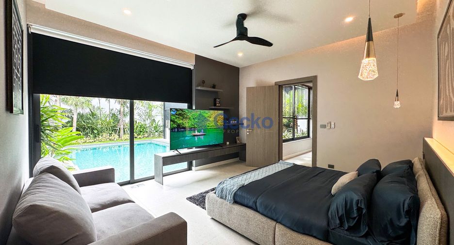For sale 5 bedrooms house in Bang Lamung, Chonburi