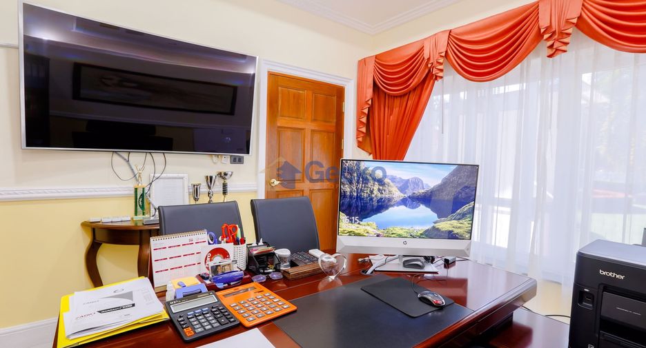 Haus zum Kauf mit 7 Zimmer in Bang Lamung, Chonburi