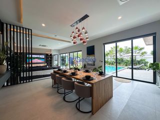 Casa en venta de 6 habitaciones en Bang Lamung, Chonburi