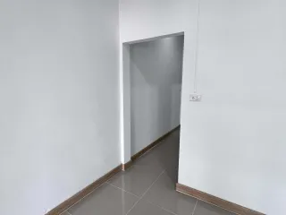 出售 2 卧室 联排别墅 在 华欣, 班武里府