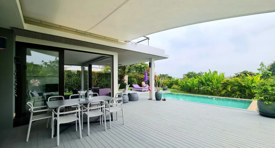 For sale 2 bedrooms villa in Hua Hin, Prachuap Khiri Khan