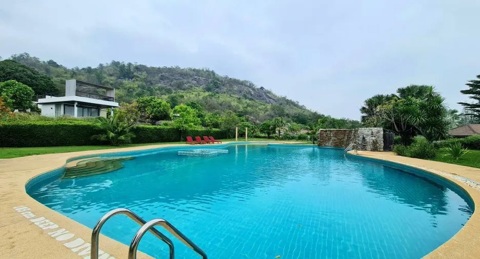 For sale 2 bedrooms villa in Hua Hin, Prachuap Khiri Khan